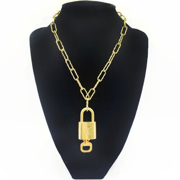 Louis Vuitton Handbags - Authentic Louis Vuitton Lock & Key Necklace Pendant Gold-Plated Chain Adjustable